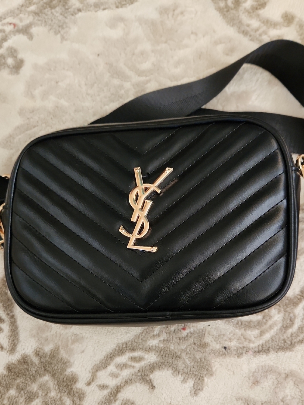 NEW Elegant YSL Leather Black Quilted Women's Bag